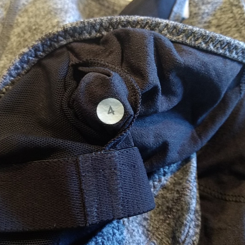Lululemon Power Up Tank II - Picture 9 of 9